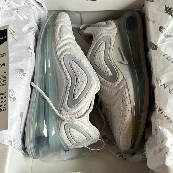 Nike Shoes - Nike 720’s